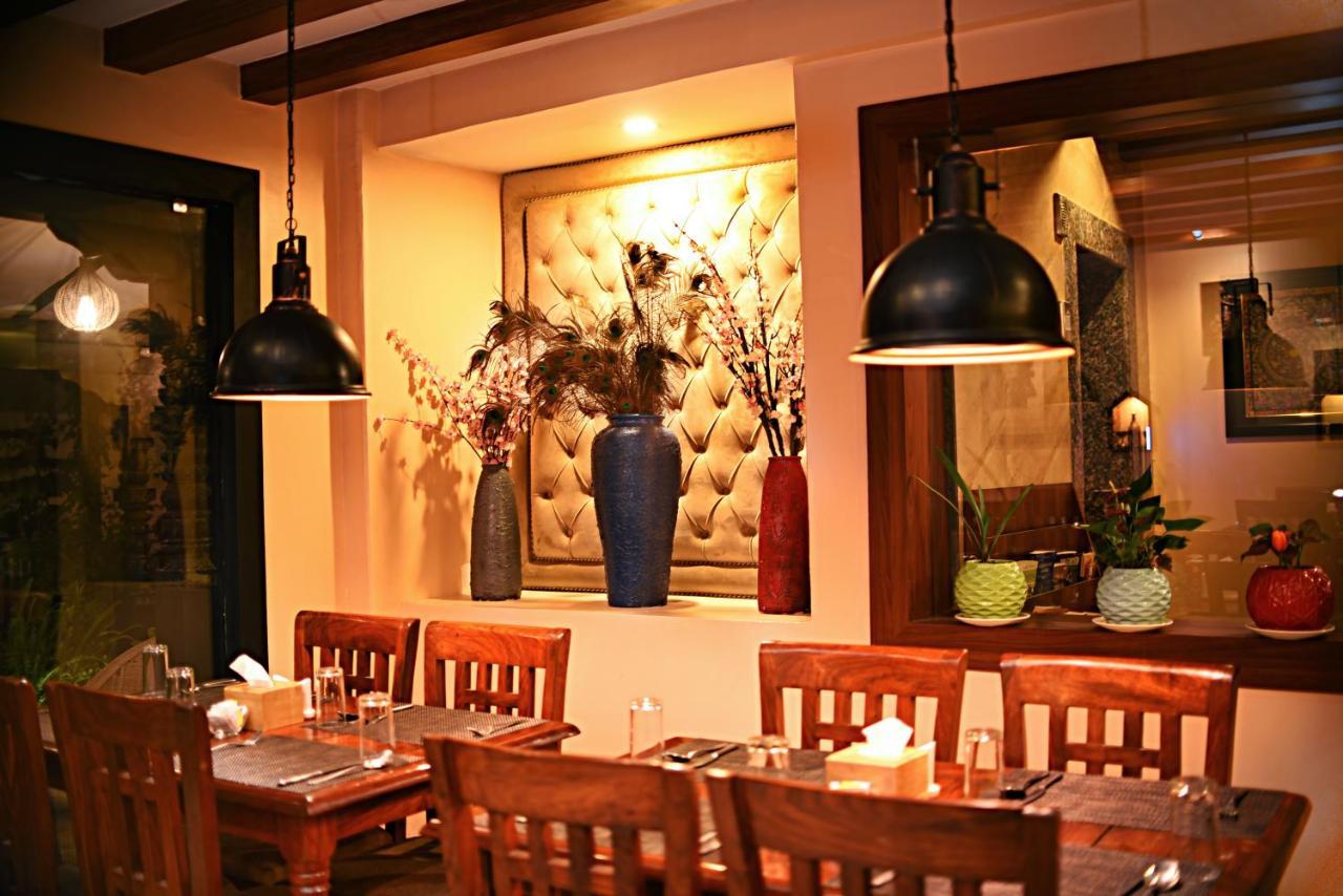 Kumari Boutique Hotel Катманду Екстериор снимка