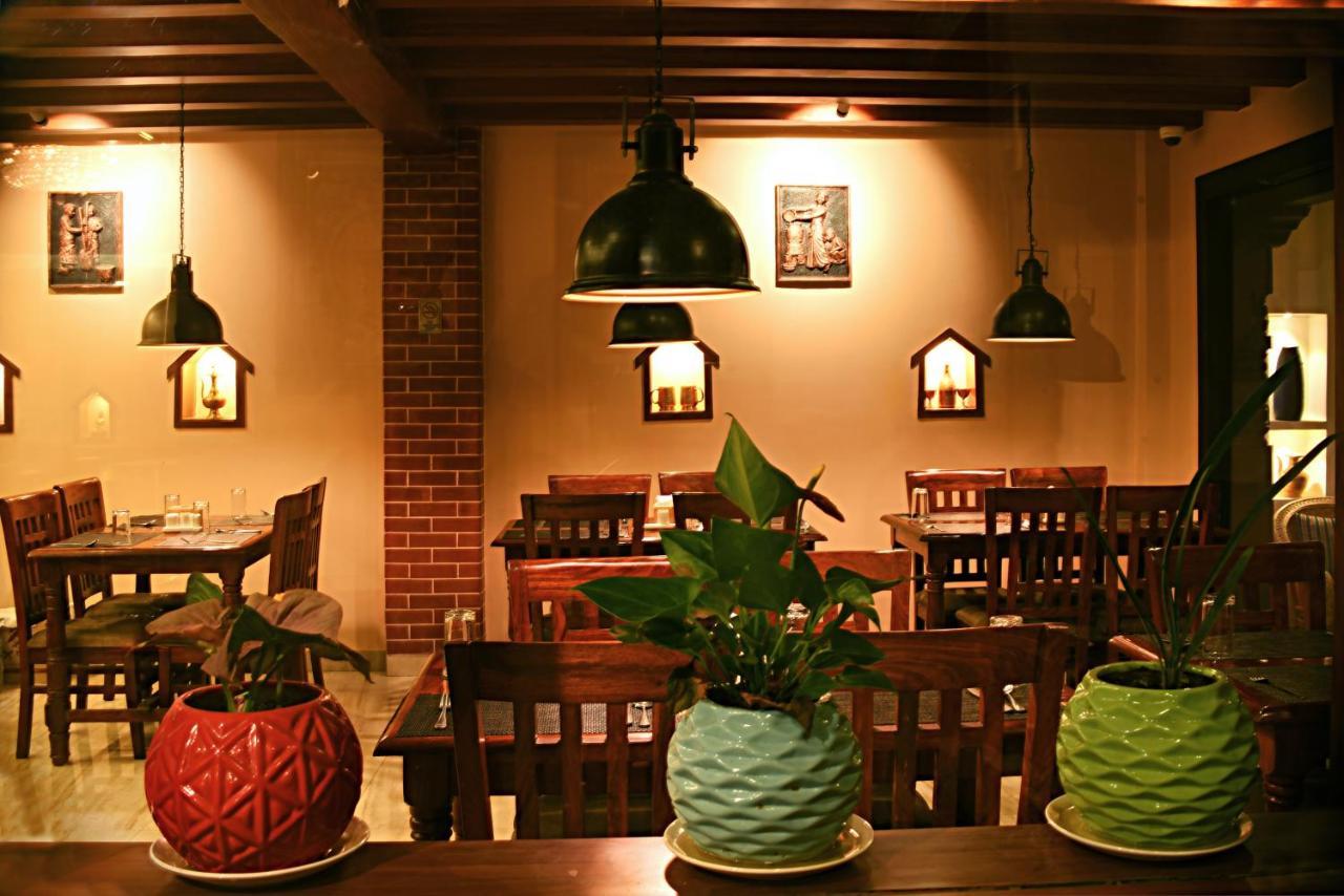 Kumari Boutique Hotel Катманду Екстериор снимка