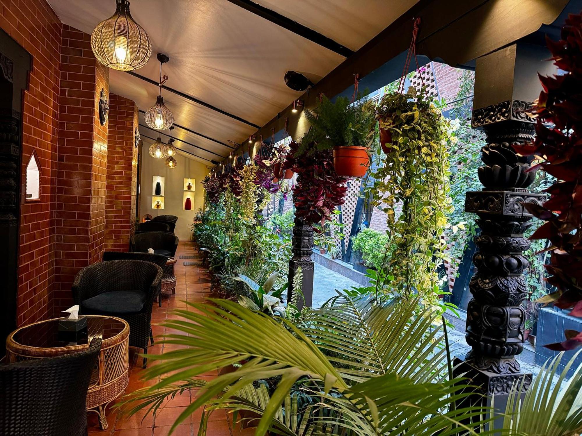 Kumari Boutique Hotel Катманду Екстериор снимка