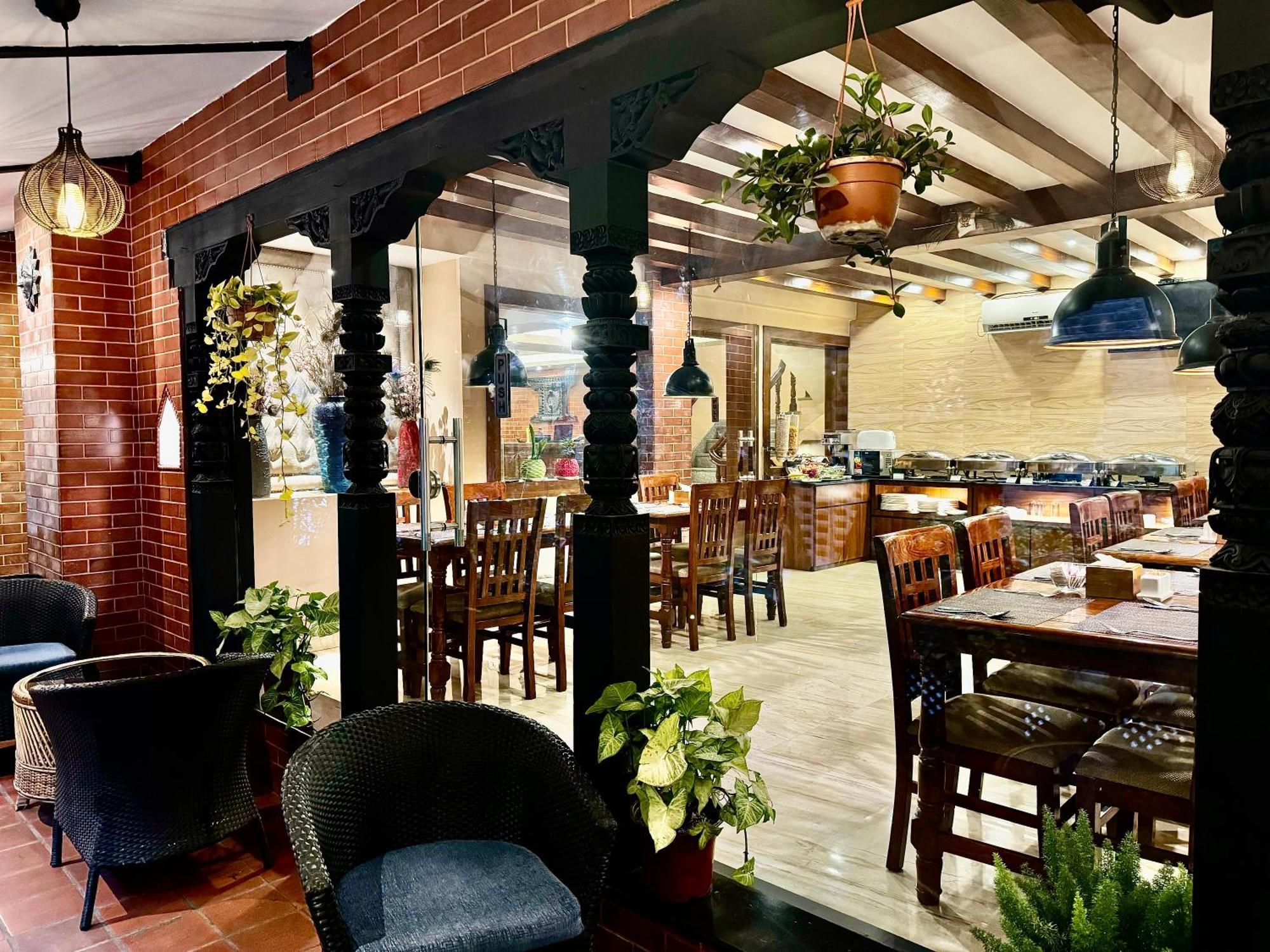 Kumari Boutique Hotel Катманду Екстериор снимка